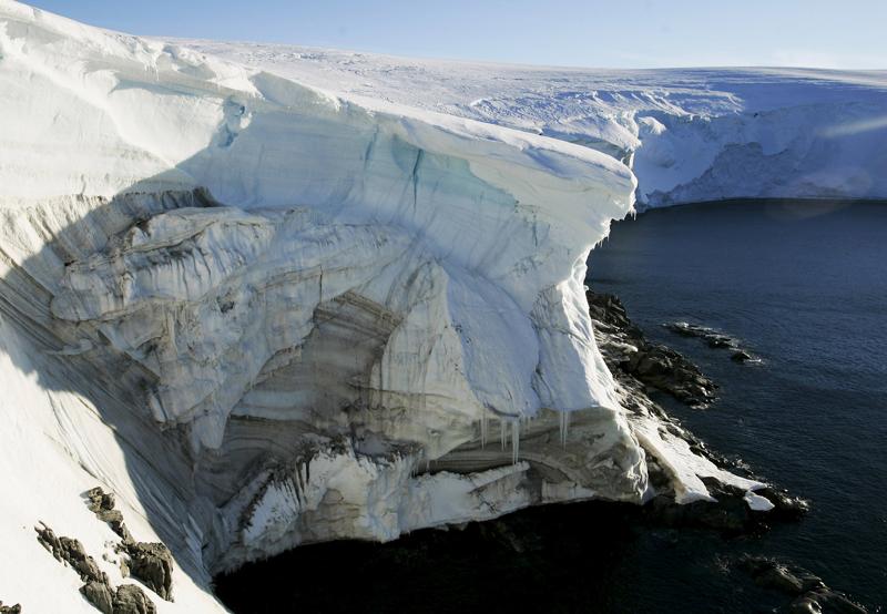 antarcticasmeltingicealonemayliftseasameterby2100:study